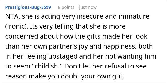 Woman Calls Boyfriend's Favorite Birthday Gift "Childish," His Twin Sister Doesn't Hold Back Woman Calls Boyfriend's Favorite Birthday Gift "Childish," His Twin Sister Doesn't Hold Back