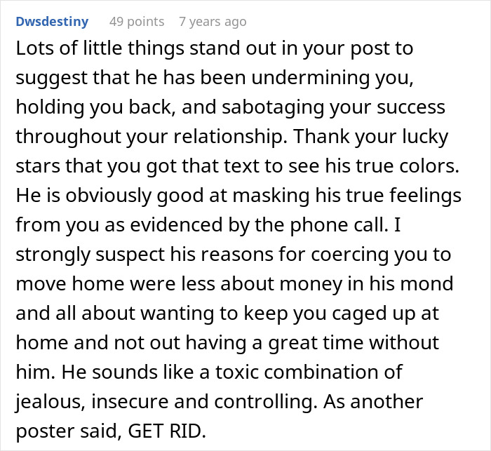 Guy Panics When He Notices What He Sent His Girlfriend Instead Of His Best Friend