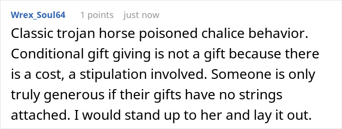 MIL Tries To Push Her Way Into DIL’s Delivery Room With A $1.4K Gift, Gets Snubbed By Son Instead MIL Tries To Push Her Way Into DIL’s Delivery Room With A $1.4K Gift, Gets Snubbed By Son Instead