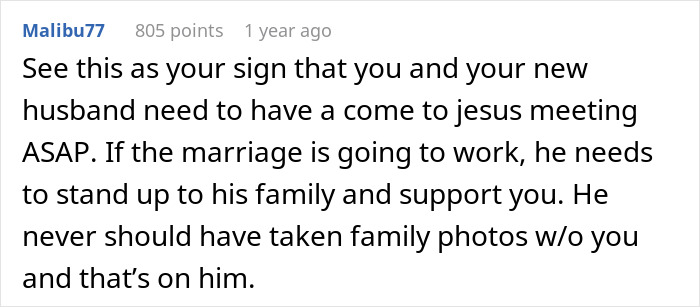 MIL Hijacks The Wedding, Dresses Guests In White, And Leaves The Bride Out Of The Family Photos