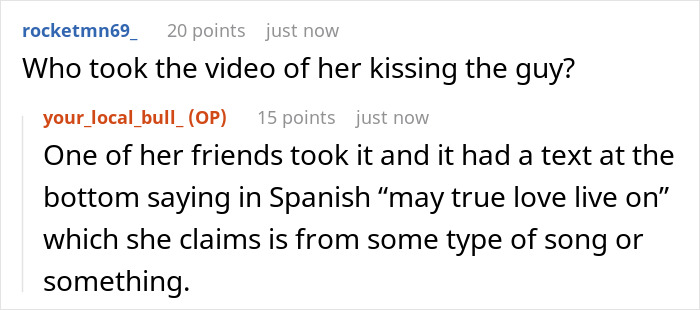 A Reddit thread discussing a cheating wife and a video showing her kissing her lover, with Spanish text. A Reddit thread discussing a cheating wife and a video showing her kissing her lover, with Spanish text.