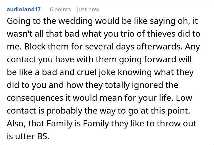 Screenshot of a comment advising low contact with family regarding the college fund situation. Screenshot of a comment advising low contact with family regarding the college fund situation.