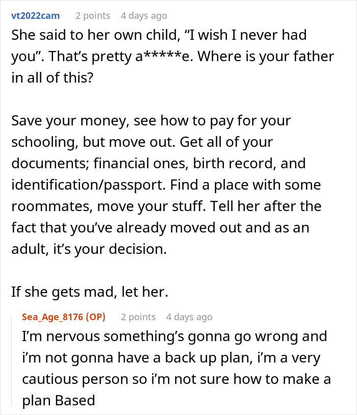 SAHM Tries To Live Through 18YO Daughter After Giving Up Her Career, Teen Finally Pushes Back SAHM Tries To Live Through 18YO Daughter After Giving Up Her Career, Teen Finally Pushes Back