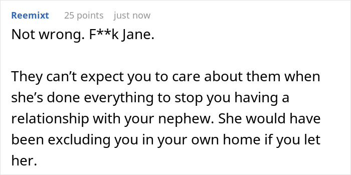 A comment supports keeping dad's family away from kid after a delulu mom stops relationships, highlighting the family conflict.