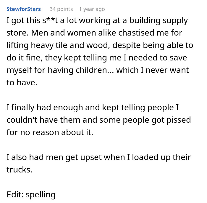 Customer Asks For A Man Instead, Gets A Lesson He Won't Forget Customer Asks For A Man Instead, Gets A Lesson He Won't Forget