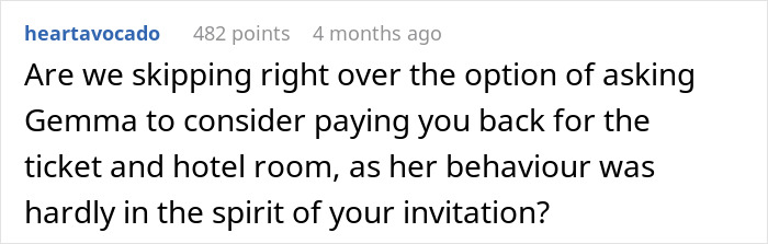 Woman Skips Best Friend's Wedding, Says It's Because She Wanted A Honeymoon, The Real Reason Is Much Worse