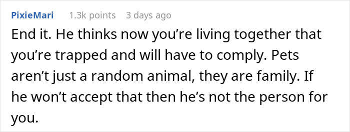 A screenshot of a Reddit comment suggesting to end the engagement, emphasizing pets as family, not random animals. A screenshot of a Reddit comment suggesting to end the engagement, emphasizing pets as family, not random animals.