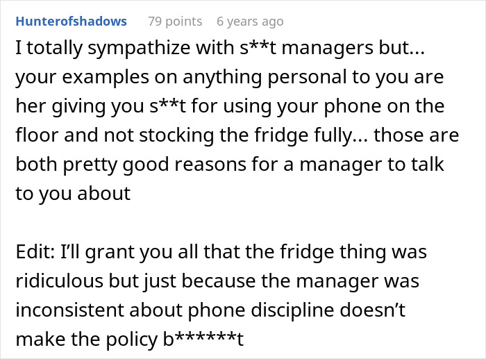 A comment from Hunterofshadows on a lazy manager firing a student worker over a sick day, discussing phone use.