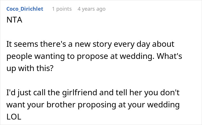 A comment advising to tell the girlfriend about the entitled man's proposal plan at the wedding.
