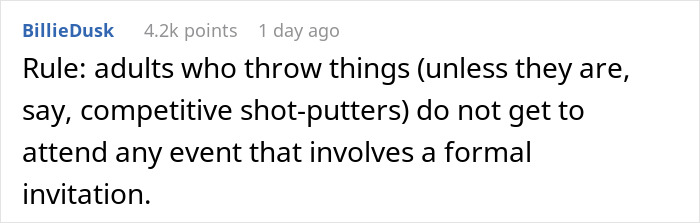 Screenshot of a comment about a toxic girlfriend not being invited to a wedding. Screenshot of a comment about a toxic girlfriend not being invited to a wedding.