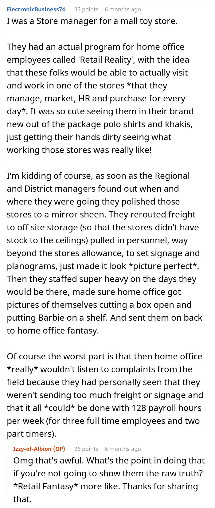 A screenshot showing customer comments about a boss's stupid idea to prevent customers from entering the store. A screenshot showing customer comments about a boss's stupid idea to prevent customers from entering the store.
