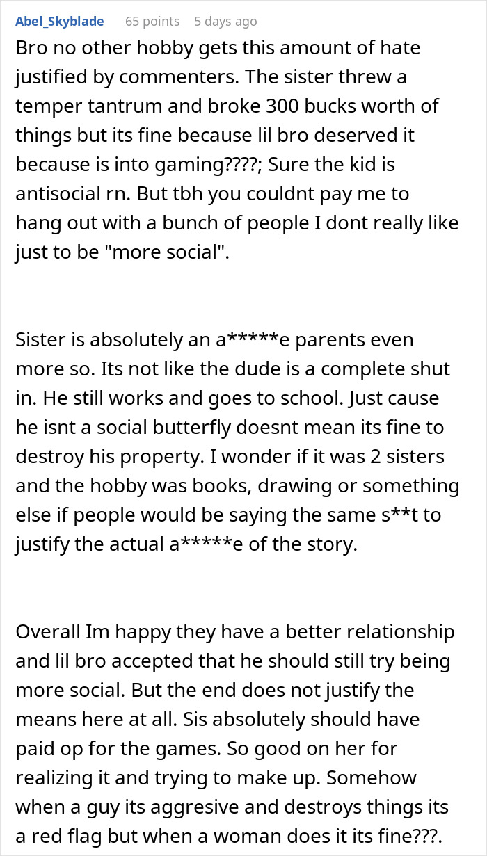 Bro Can’t Pause His PS4 For Sister’s 18th Birthday, She Permanently Pauses 3 Of His Favorite Games Bro Can’t Pause His PS4 For Sister’s 18th Birthday, She Permanently Pauses 3 Of His Favorite Games