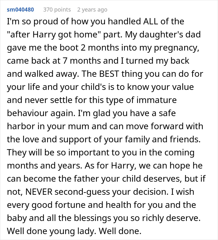 Husband Throws A Tantrum Because His Pregnant Wife Ignores Him, She Can't Believe What He Does Husband Throws A Tantrum Because His Pregnant Wife Ignores Him, She Can't Believe What He Does