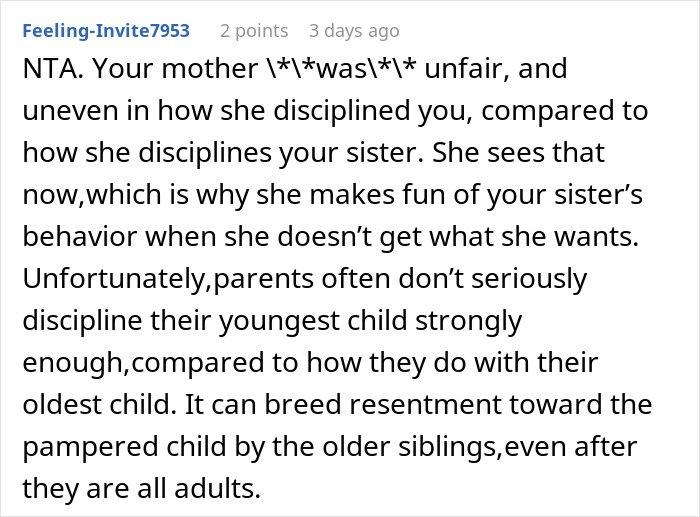 A Reddit comment discusses a woman's birthday dinner, emphasizing the unfair discipline and favoritism towards her teen sister.
