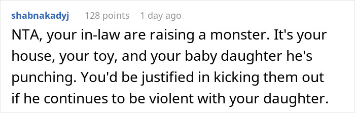 A screenshot of a comment arguing for the man to punish nephew for punching baby daughter.