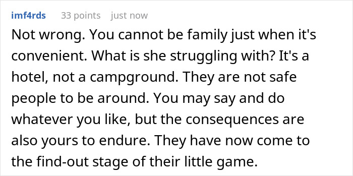 A Reddit comment stating that the delulu mom's actions towards dad's family have consequences and they are not safe.