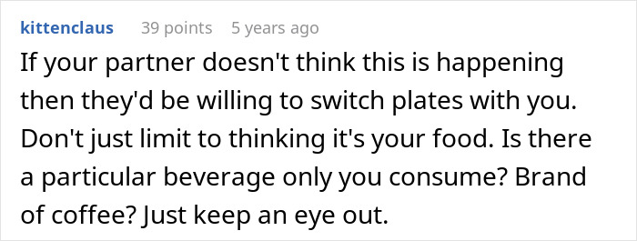 A Reddit comment suggesting a woman's partner switch food plates if the future mother-in-law is poisoning her food. A Reddit comment suggesting a woman's partner switch food plates if the future mother-in-law is poisoning her food.