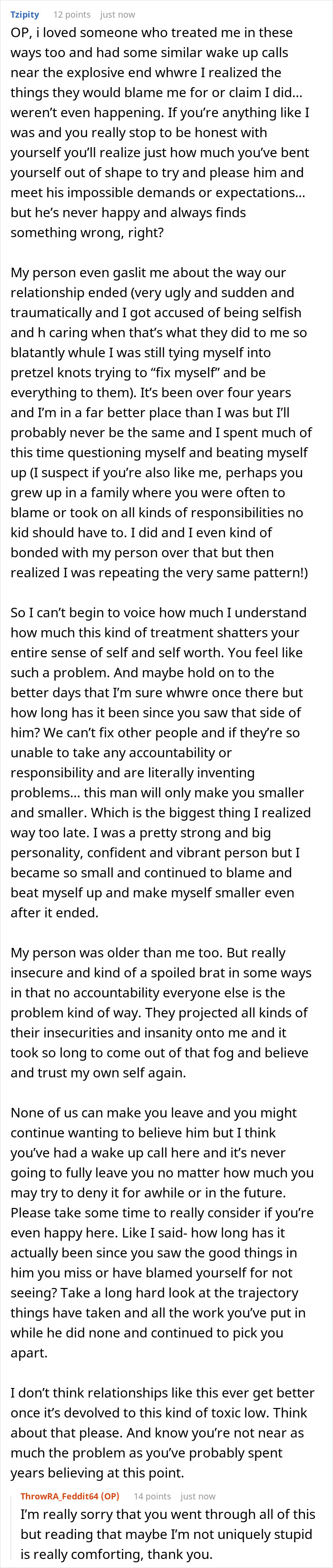 A screenshot of a second comment discussing the guy gaslighting his girlfriend and the missing business sign. A screenshot of a second comment discussing the guy gaslighting his girlfriend and the missing business sign.