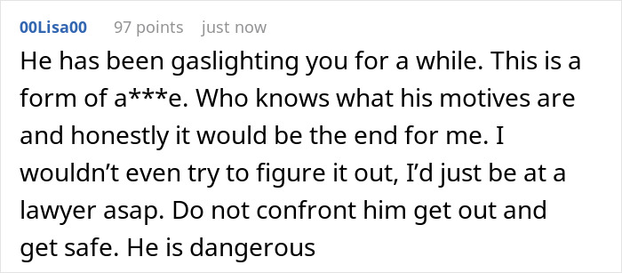 A comment advises the GF about her boyfriend removing business sign and gaslighting her. A comment advises the GF about her boyfriend removing business sign and gaslighting her.