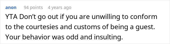 A comment on a forum about a woman refusing to eat at MIL's home, suggesting guest should conform to customs when unwilling to eat.