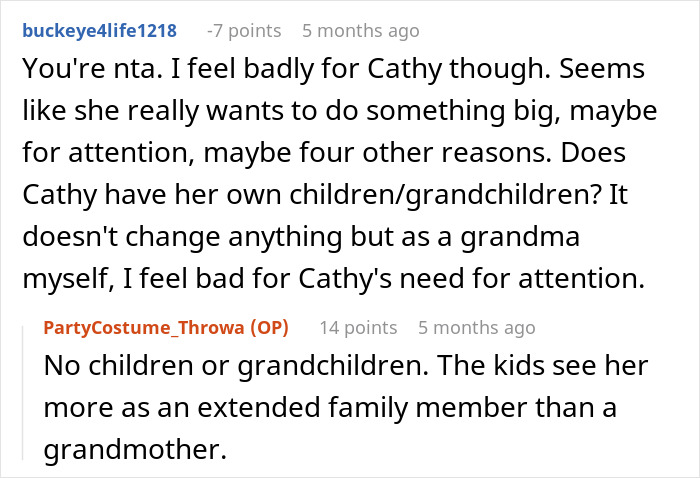A screenshot of comments discussing a stepmom's motivation for hijacking a kid's birthday by dressing as a K-Pop character. A screenshot of comments discussing a stepmom's motivation for hijacking a kid's birthday by dressing as a K-Pop character.