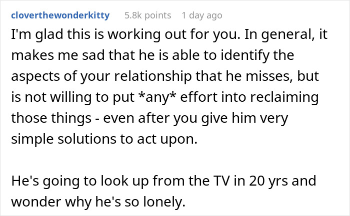 “Decided To ‘Decenter’ My Husband A Couple Of Years Ago And Here's How It's Going” “Decided To ‘Decenter’ My Husband A Couple Of Years Ago And Here's How It's Going”