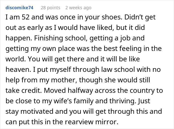A comment of support to the daughter whose narcissist mom attacks her, sharing personal experience. A comment of support to the daughter whose narcissist mom attacks her, sharing personal experience.