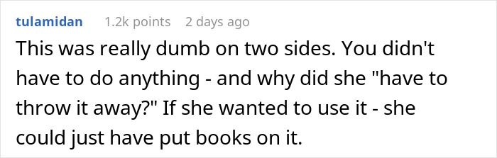 A comment stating that it was dumb for the woman to give her Kindle away, regretting it later, becoming a paperweight. A comment stating that it was dumb for the woman to give her Kindle away, regretting it later, becoming a paperweight.