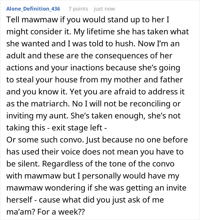 A detailed comment about not inviting the aunt who secretly changed the grandpa's will to the wedding. A detailed comment about not inviting the aunt who secretly changed the grandpa's will to the wedding.