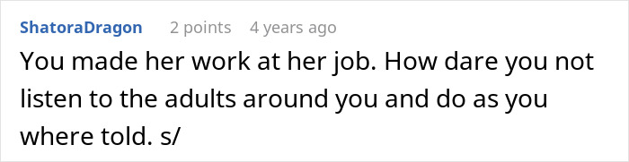 Screenshot of a comment about a man trying to steal a child's window seat on a flight. Screenshot of a comment about a man trying to steal a child's window seat on a flight.