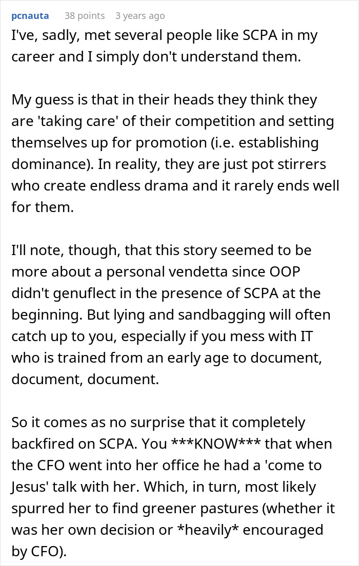 IT Worker Takes Down Buffoon Accountant With Clever Plan, Says "Network's Down" Right Back At Her IT Worker Takes Down Buffoon Accountant With Clever Plan, Says "Network's Down" Right Back At Her