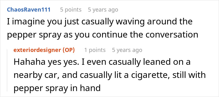 A screenshot of a comment about waving around pepper spray while encountering an identical twin. A screenshot of a comment about waving around pepper spray while encountering an identical twin.
