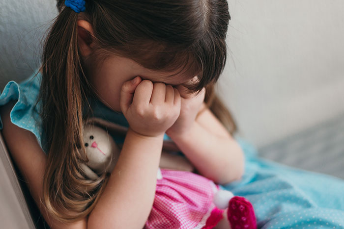 Self-Centered Mom Disappears For 16 Years, Mad She Doesn&rsquo;t Get Forgiveness And A Fresh Start