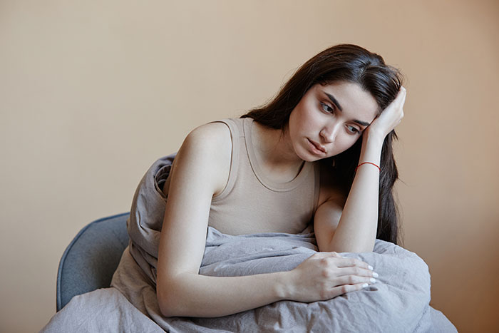 Dad Asks For $1K A Month While Daughter Covers Chores And Utilities, She Chooses The Door Instead Dad Asks For $1K A Month While Daughter Covers Chores And Utilities, She Chooses The Door Instead