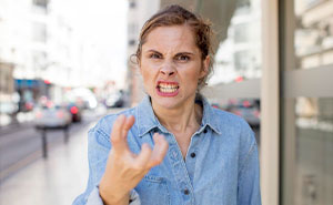 Mom Tries To Impose Her Kid On A Community Program, Loses It As Her Attempts Fail Twice In A Row