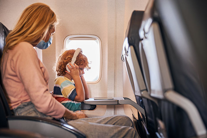 Woman Shuts Down Entitled Seat Thief In A Hilariously Unhinged Way: &ldquo;Plane Seat Bandit Finally Happened To Me&rdquo;