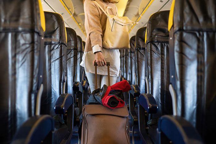 Woman Shuts Down Entitled Seat Thief In A Hilariously Unhinged Way: &ldquo;Plane Seat Bandit Finally Happened To Me&rdquo;
