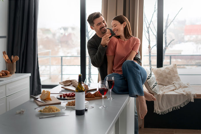 A happy couple at home, unaware of the boyfriend secretly dating another woman and future fake abortion plan. A happy couple at home, unaware of the boyfriend secretly dating another woman and future fake abortion plan.