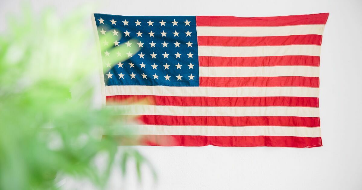 Is It ‘Mum’ Or ‘Mom’? Test Your UK Vs U.S. English With 16 Questions