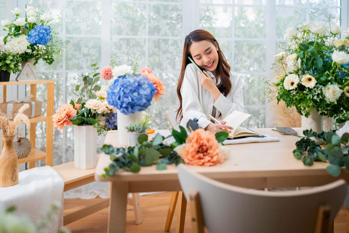 Entitled Bestie Helps With Wedding Planning, Cuts Woman Off Because She Rejected Most Of Her Ideas Entitled Bestie Helps With Wedding Planning, Cuts Woman Off Because She Rejected Most Of Her Ideas