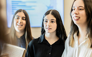 Person Has To Deal With Lazy People During Group Project, Finds The Perfect Way To Make Them Fail