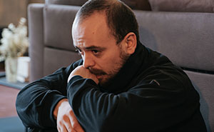 Wife’s Invisible Illness Drives A Wedge, Hubby Of 16 Years Reaches For Divorce As His Last Resort
