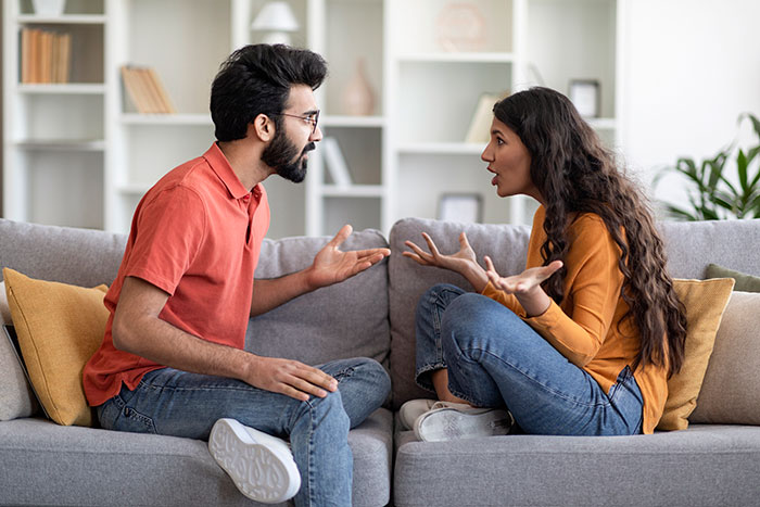 Guy Wants Marriage At Home And Single-Guy Trips To Thailand With Pals, Wife Says He Can’t Have Both Guy Wants Marriage At Home And Single-Guy Trips To Thailand With Pals, Wife Says He Can’t Have Both