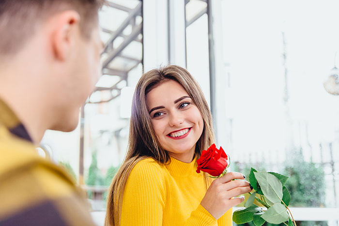 Entitled Guy Forces Wife To Open Marriage As He Has Hots For Coworkers, Ends Up Regretting It All