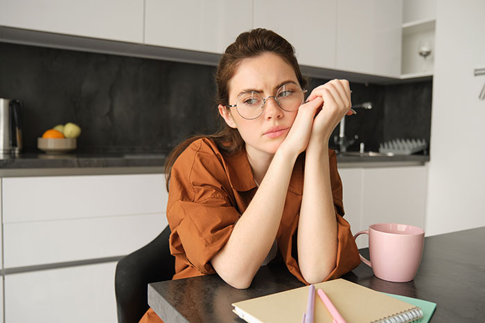 Entitled Guy Forces Wife To Open Marriage As He Has Hots For Coworkers, Ends Up Regretting It All