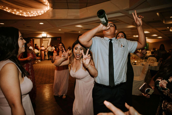 MIL Hijacks The Wedding, Dresses Guests In White, And Leaves The Bride Out Of The Family Photos