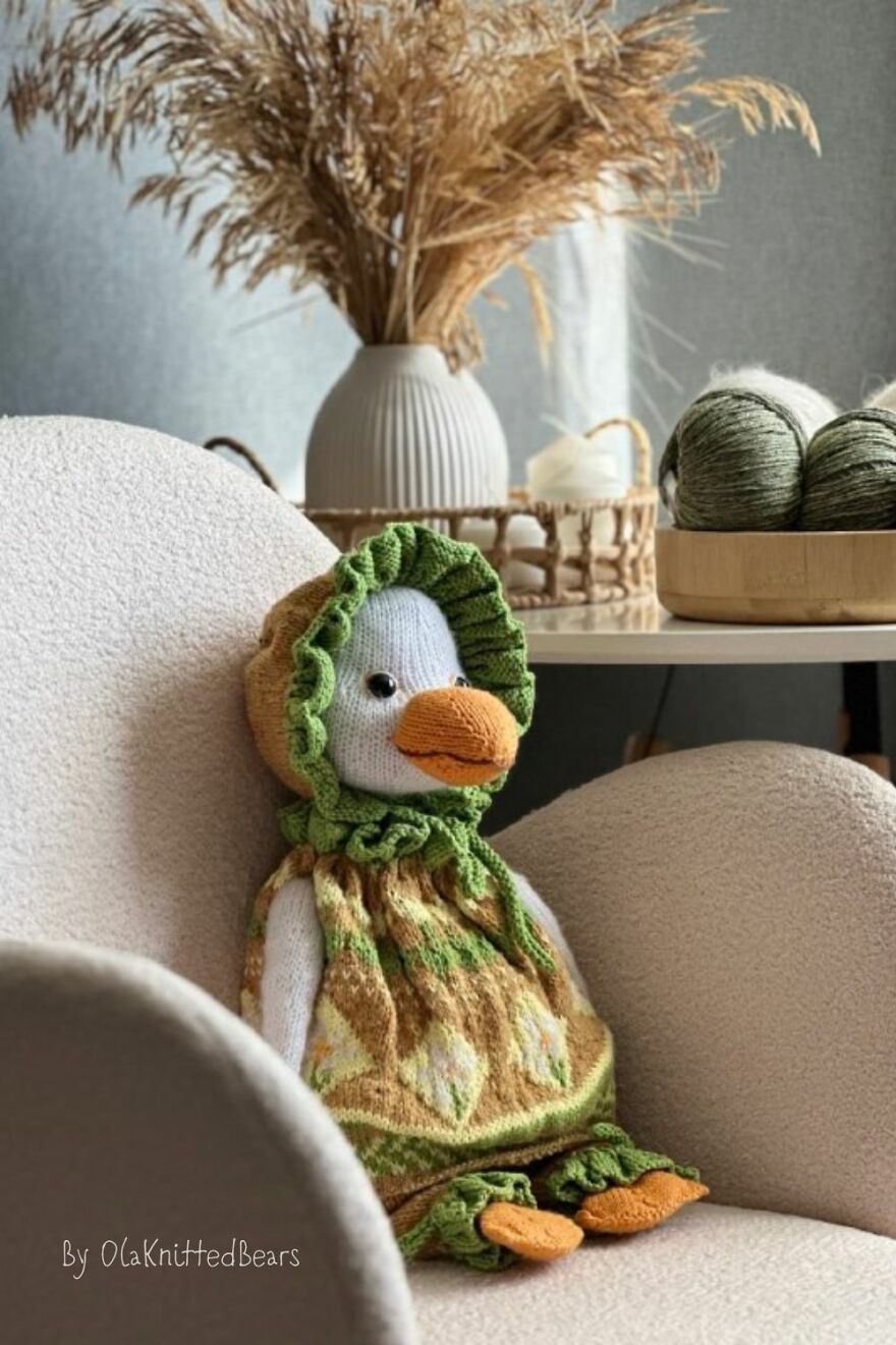 This Little Goose Finally Has Her Own Gooseberry-Inspired Outfit. 🪿🍃