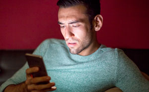 Guy Thinks He Has Finally Met The One Until One Accidental Peek At Her Phone Changes Everything