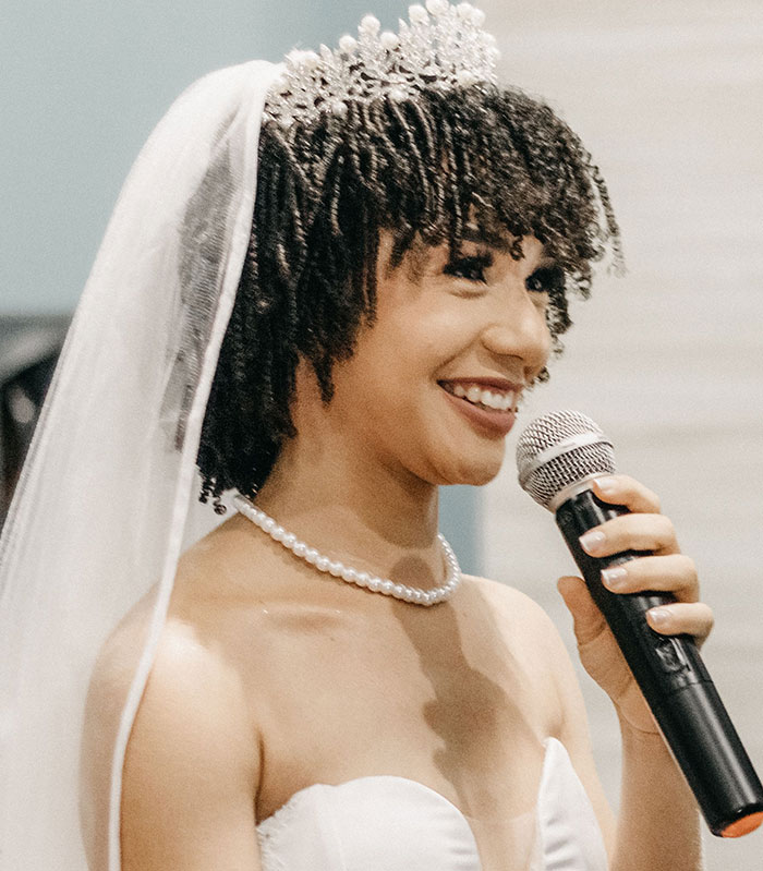 “Marriage Lasted 3 Weeks”: 83 Wedding Red Flags That Made It Clear That A Happy Ending Was Not Going To Happen