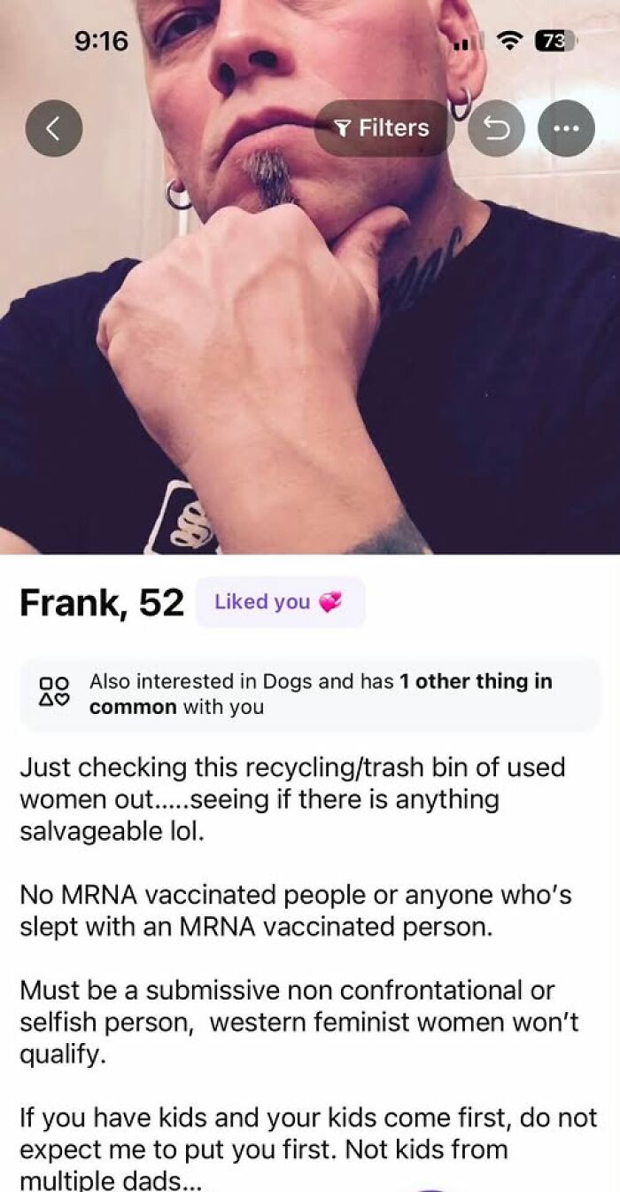 A dating app profile with a man's bio, providing funny examples of inflated self-esteem.